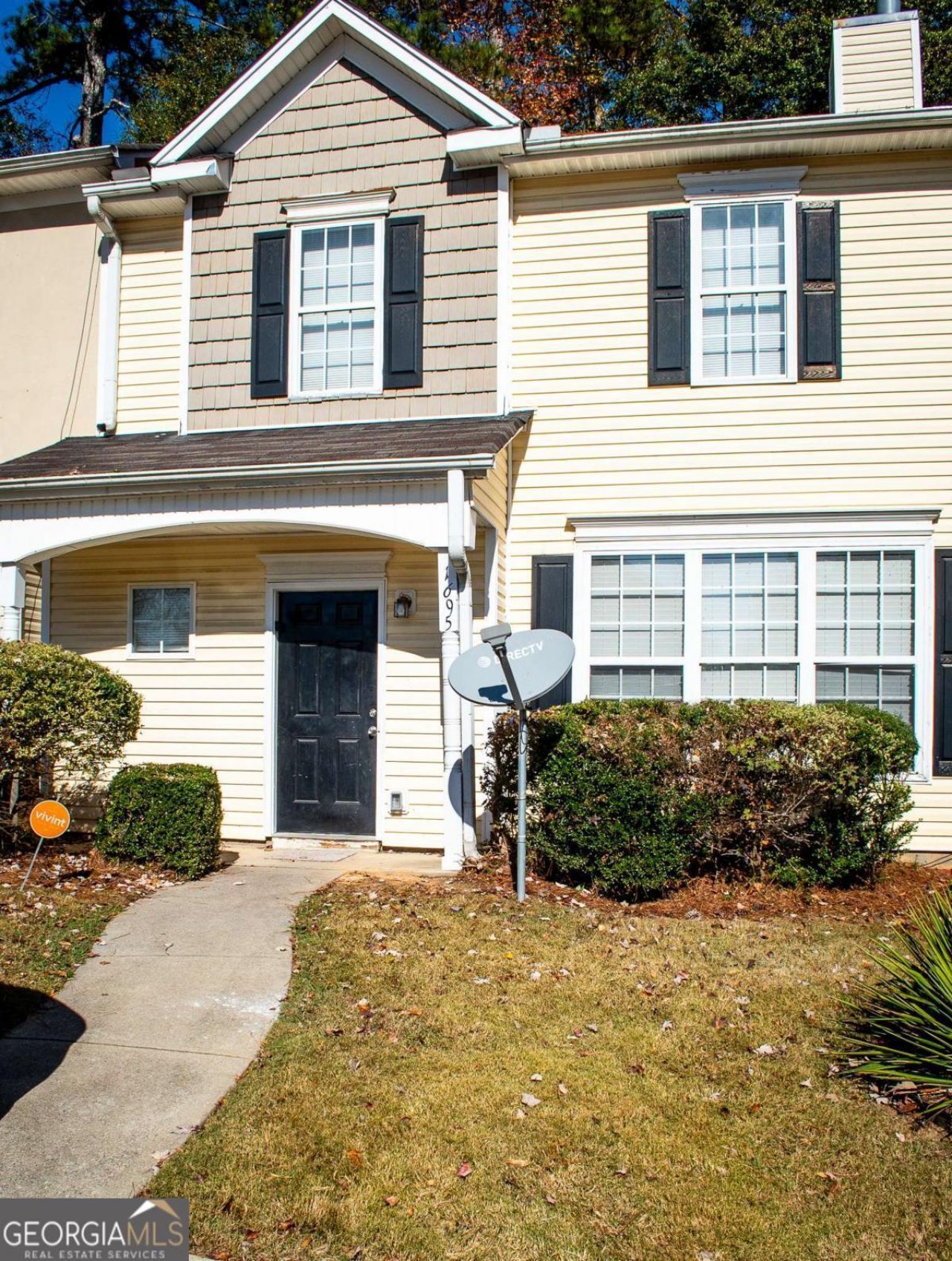 1695 Camden Forrest Way, Riverdale, GA 30296 Main Photo