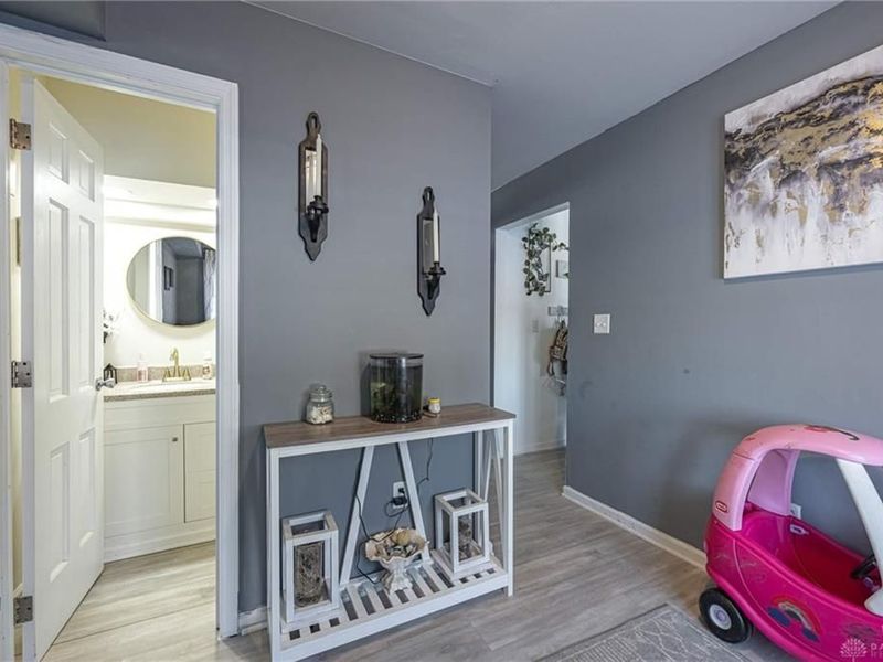 5401 Hillgrove Avenue, Clayton, OH 45415 Photo 28