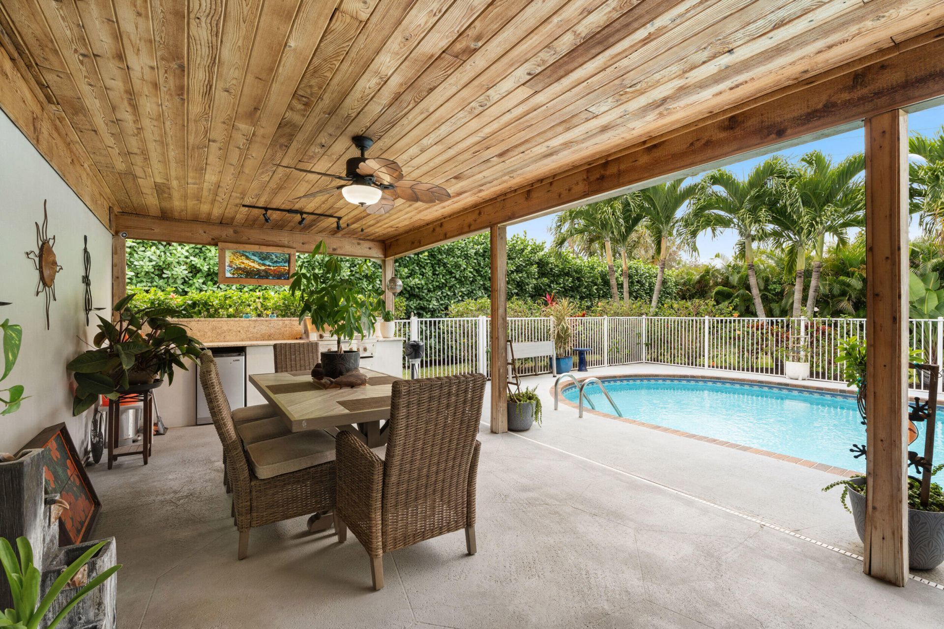 3952 SE Fairway W, Stuart, FL 34997 Photo