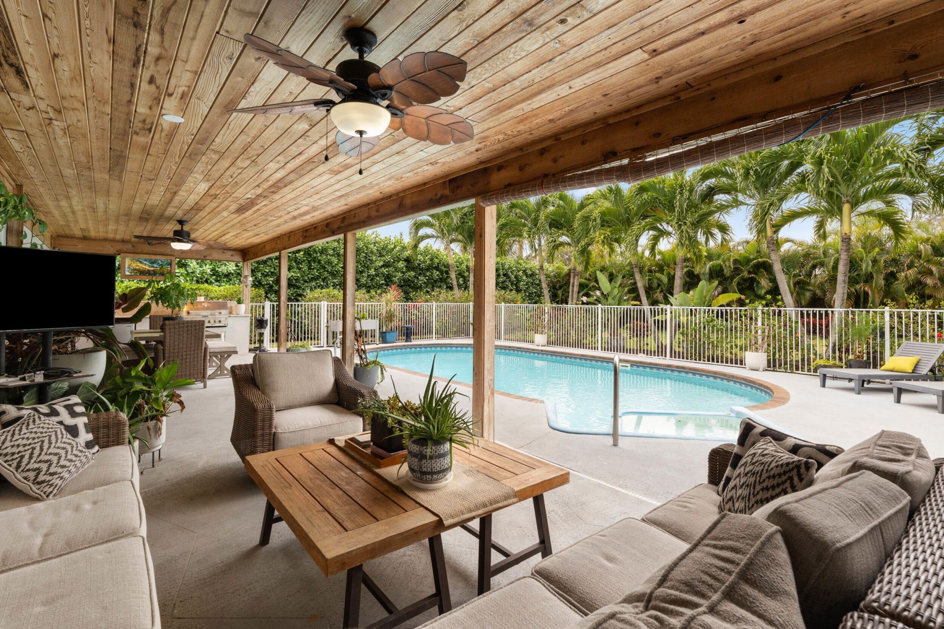 3952 SE Fairway W, Stuart, FL 34997 Photo