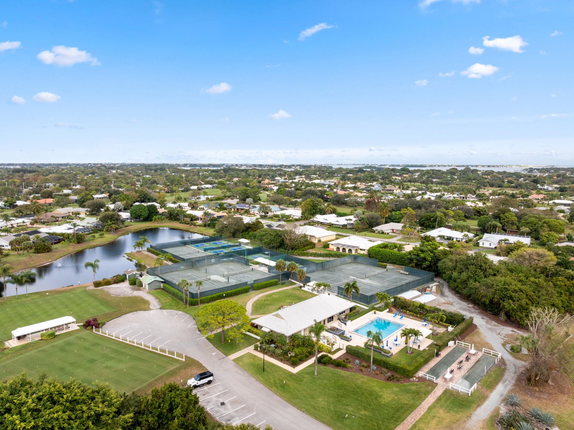 3952 SE Fairway W, Stuart, FL 34997 Photo