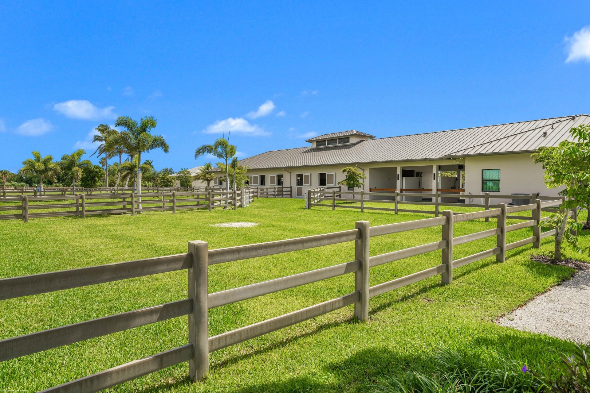 16219 Hollow Tree Lane, Wellington, FL 33470 Photo