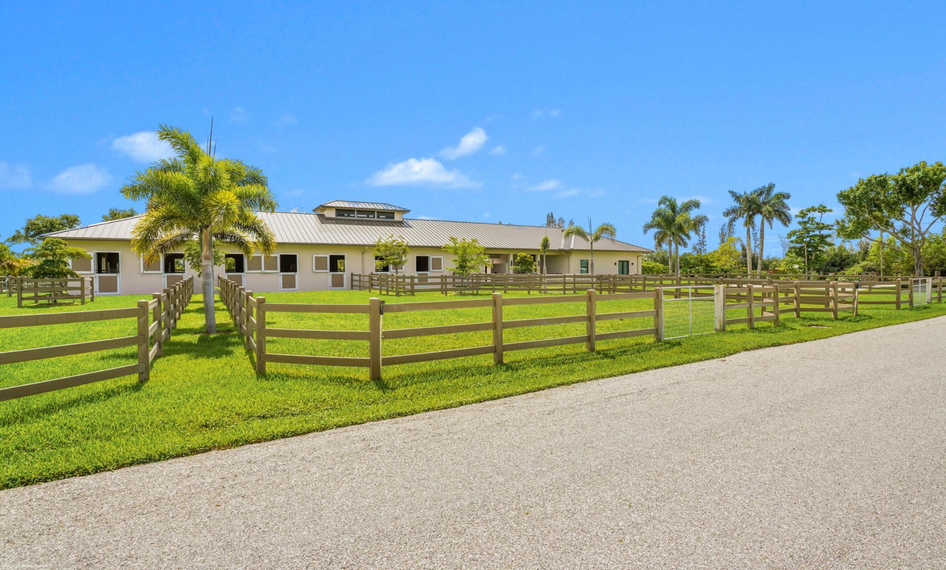 16219 Hollow Tree Lane, Wellington, FL 33470 Photo