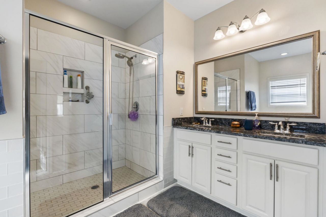 131 Crabapple Dr. Photo 24