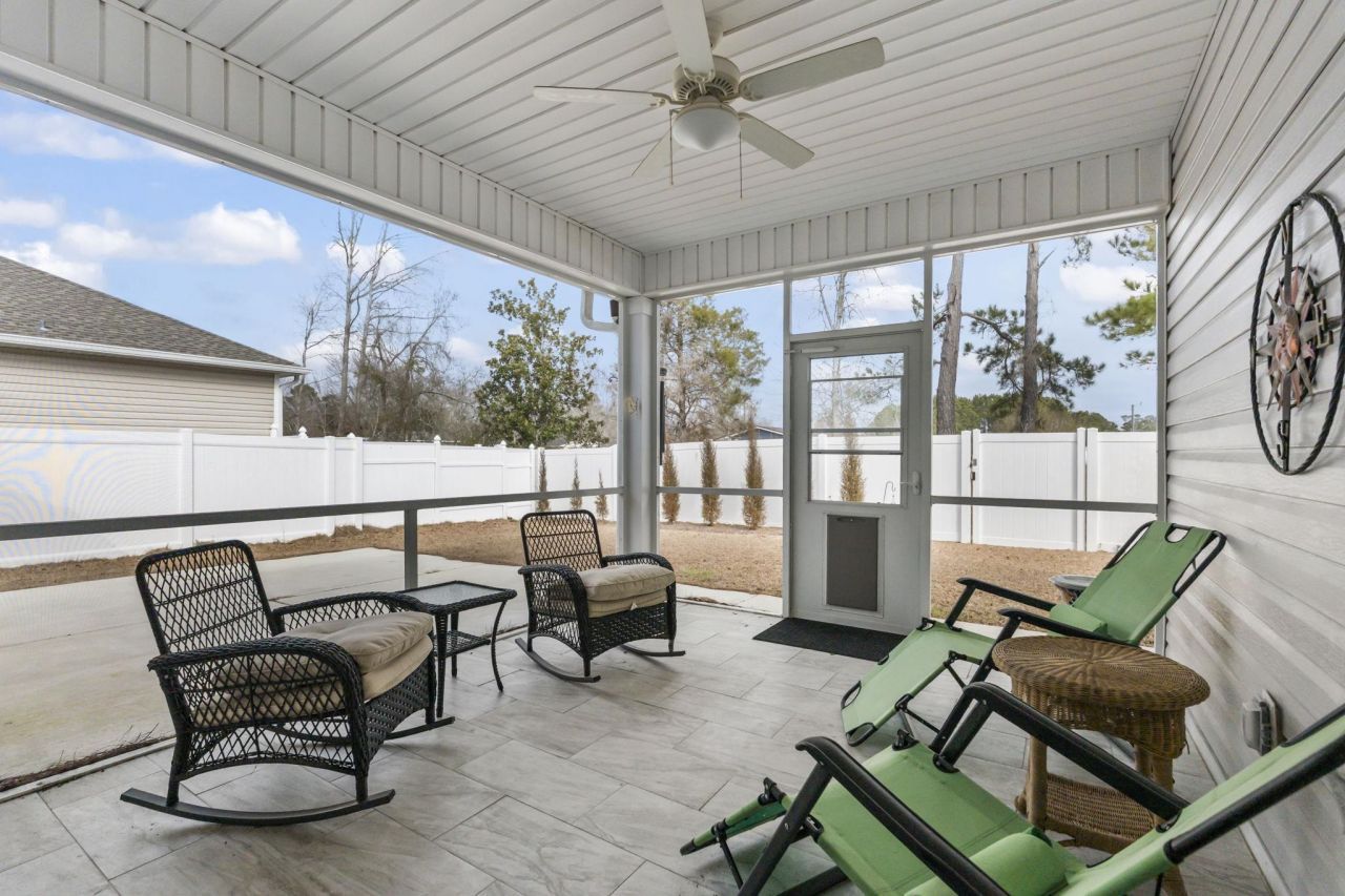 131 Crabapple Dr. Photo 28