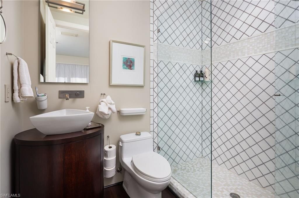 450 10th Ave S, Naples, FL 34102 Photo