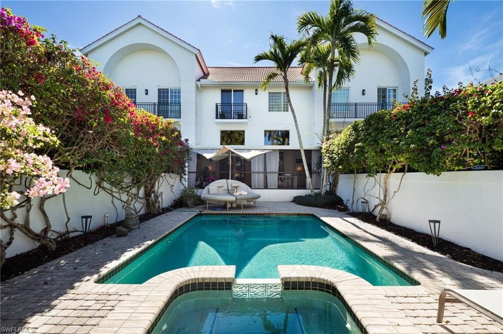 450 10th Ave S, Naples, FL 34102 Photo