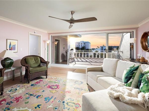 1200 Gulf Shore BLVD N, Unit 503, NAPLES, FL 34102