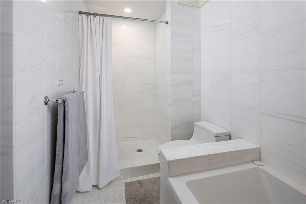 1200 Gulf Shore Blvd N, Unit 503, Naples, FL 34102 Photo