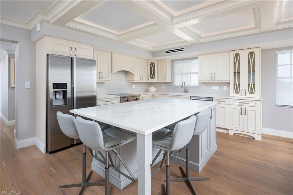 1200 Gulf Shore Blvd N, Unit 503, Naples, FL 34102 Photo