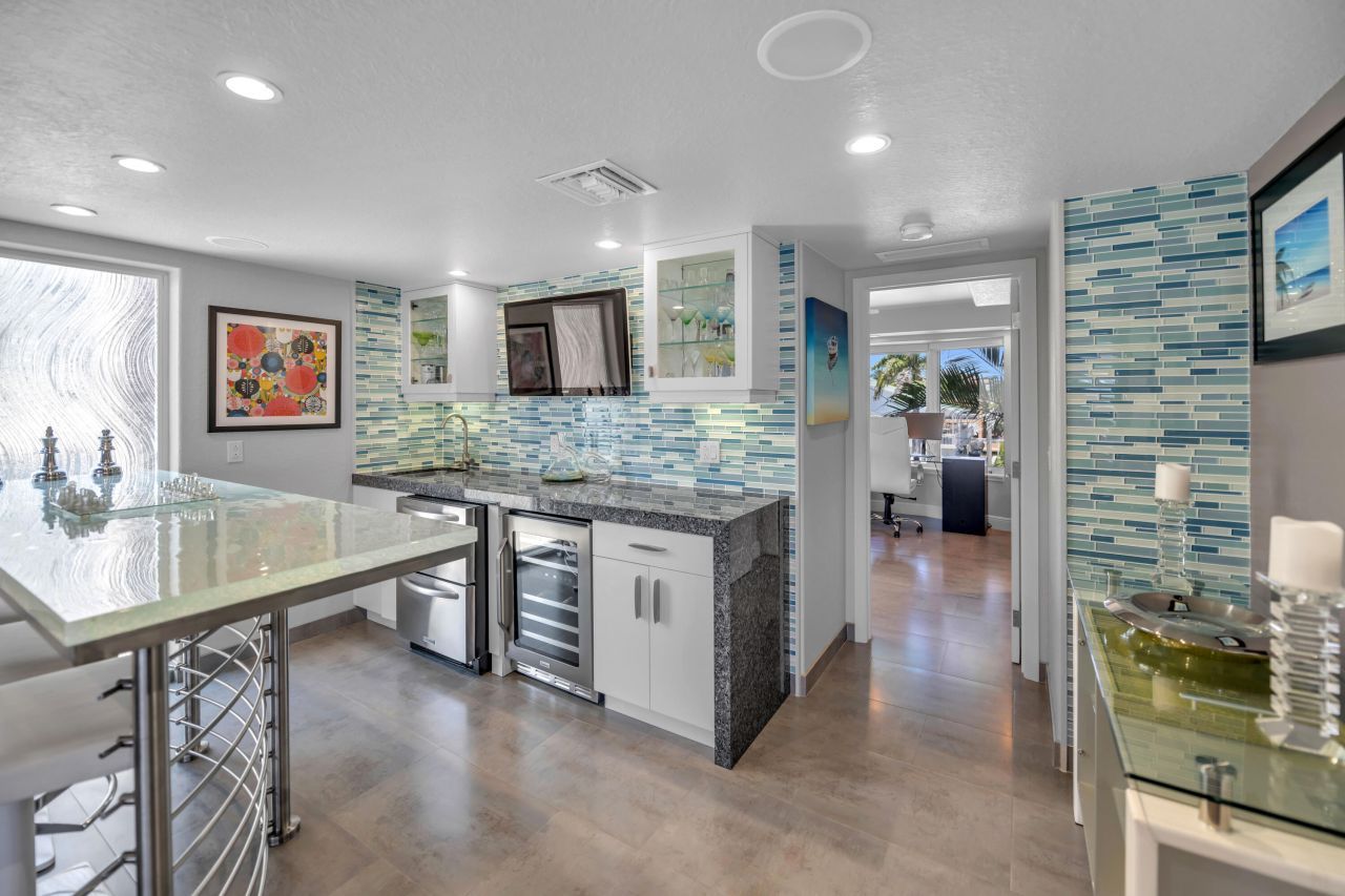 251 S Ocean Shores Drive, Key Largo, FL 33037 Photo