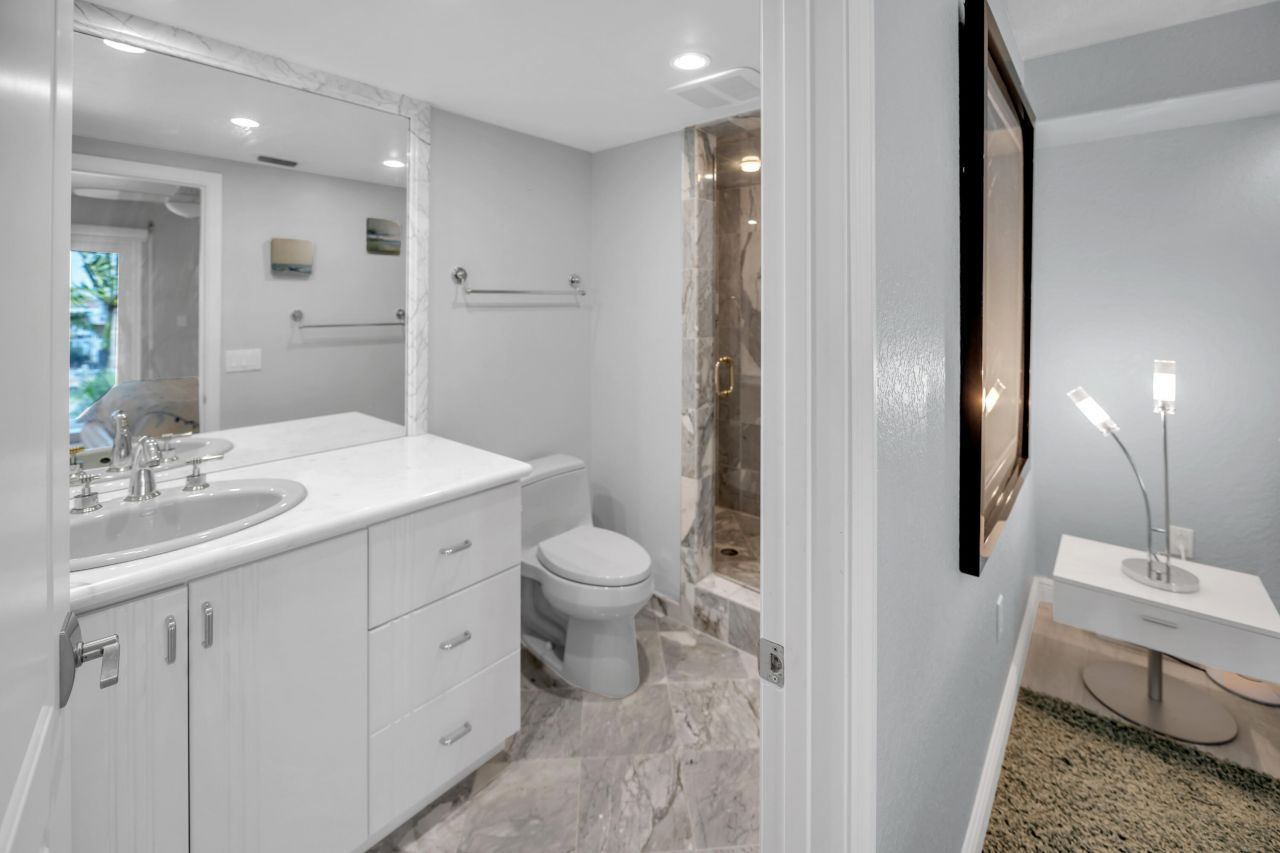 251 S Ocean Shores Drive, Key Largo, FL 33037 Photo