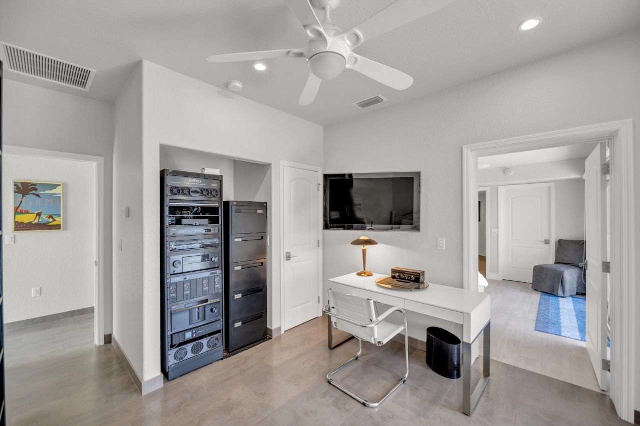 251 S Ocean Shores Drive, Key Largo, FL 33037 Photo