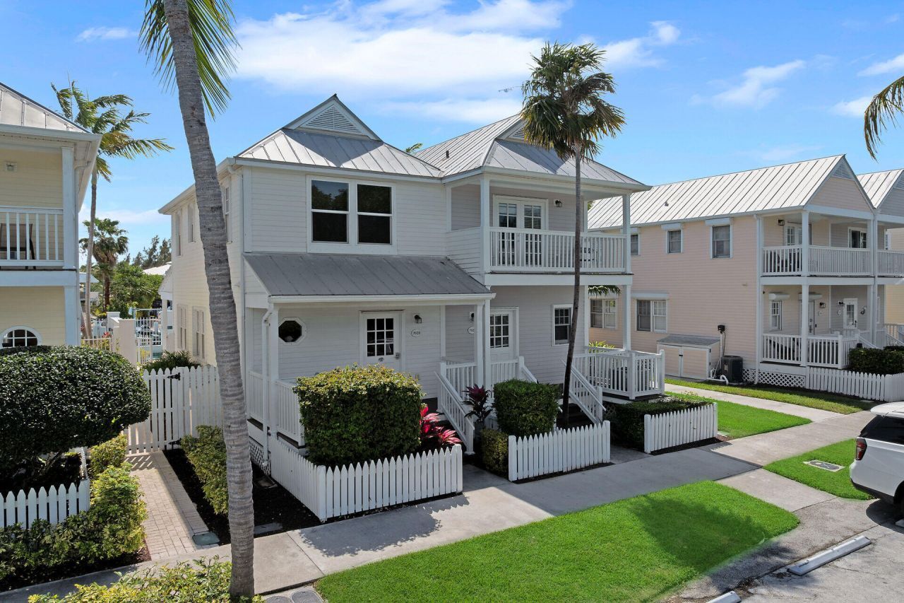 7028 Harbor Village Drive, Duck, FL 33050 Photo