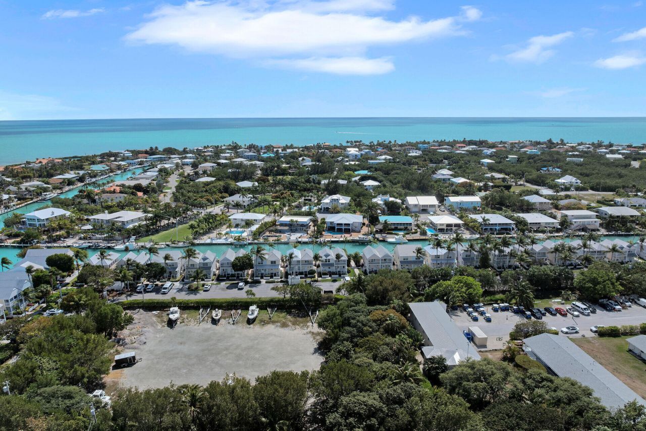 7028 Harbor Village Drive, Duck, FL 33050 Photo