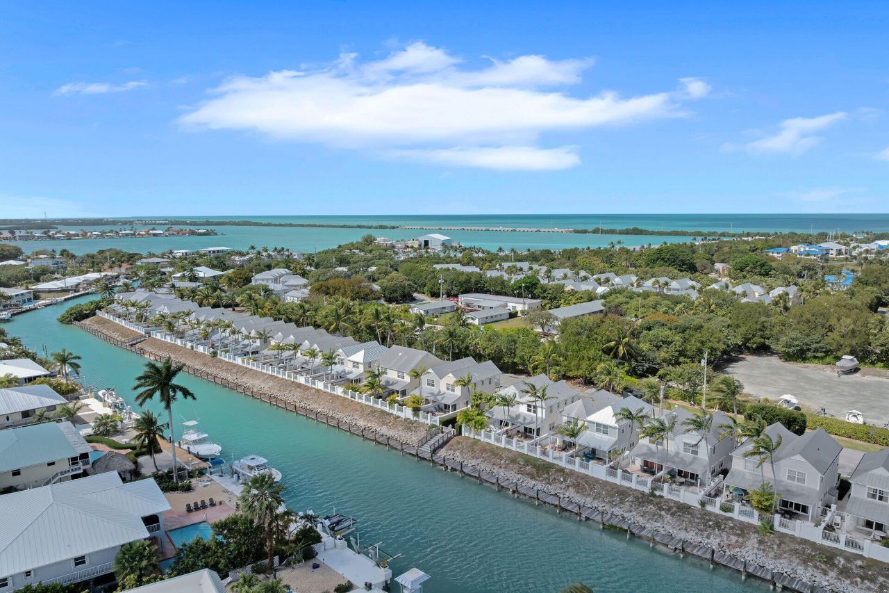 7028 Harbor Village Drive, Duck, FL 33050 Photo