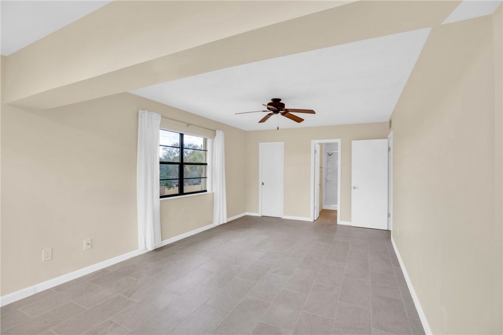 2050 Oleander Boulevard, Unit 5-301, Fort Pierce, FL 34950 Photo