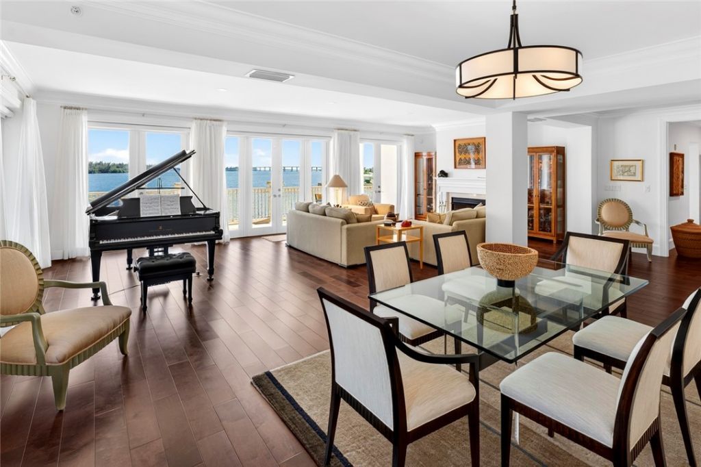 3 Royal Palm Point, Unit 2E, Vero Beach, FL 32960 Photo