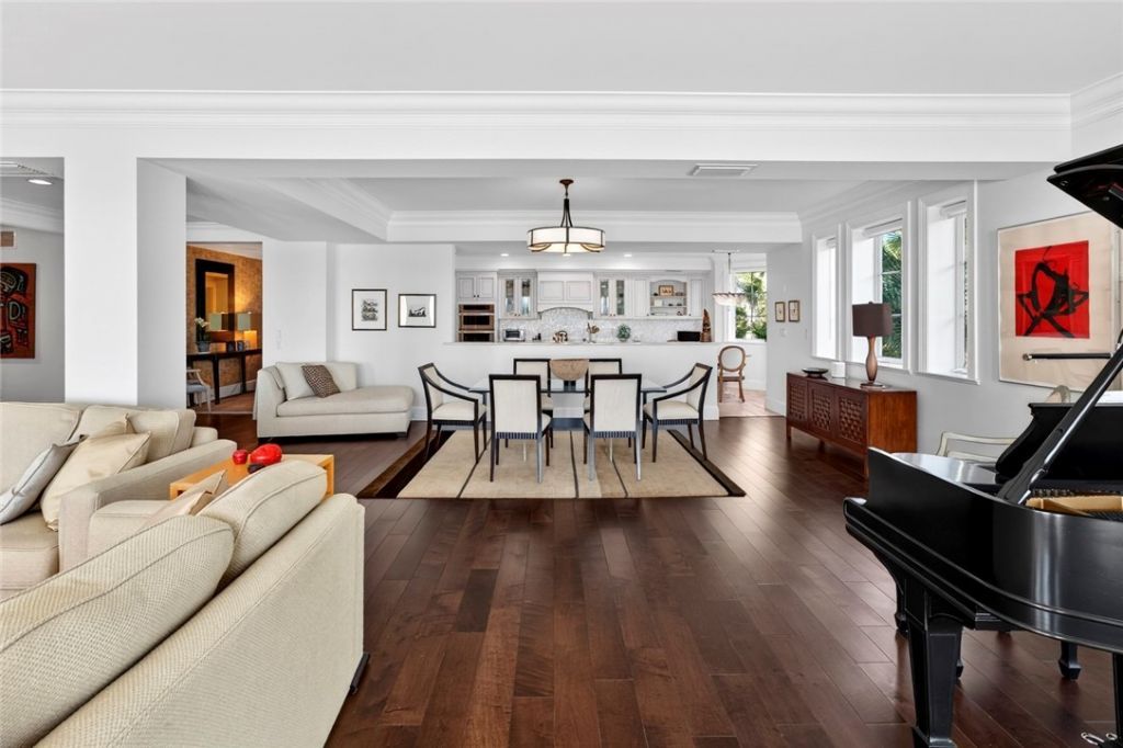 3 Royal Palm Point, Unit 2E, Vero Beach, FL 32960 Photo