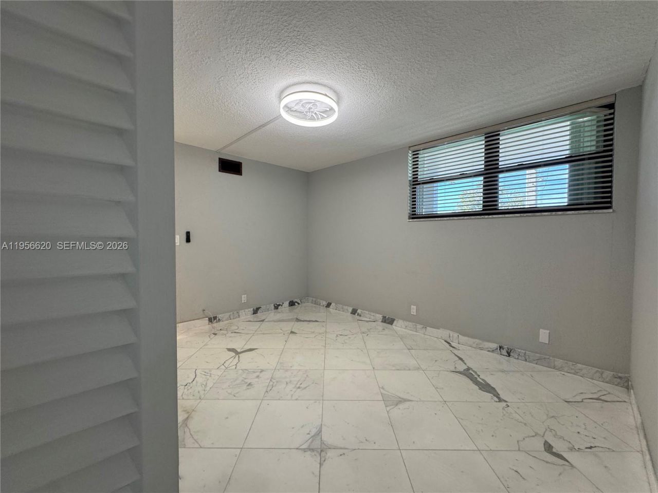 4800 Bayview Dr , Unit 206, Fort Lauderdale, FL 33308 Photo