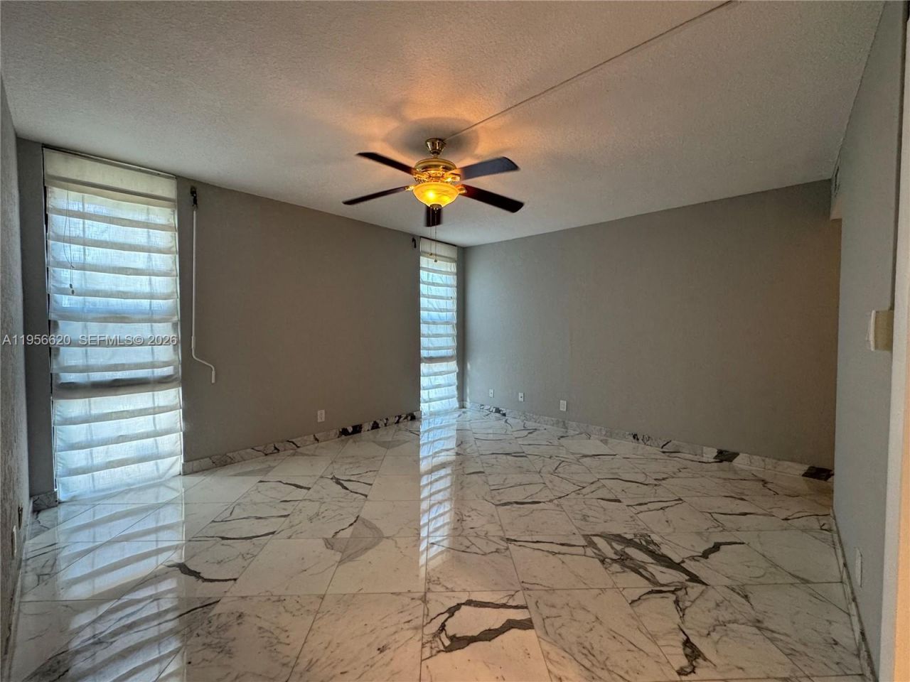 4800 Bayview Dr , Unit 206, Fort Lauderdale, FL 33308 Photo