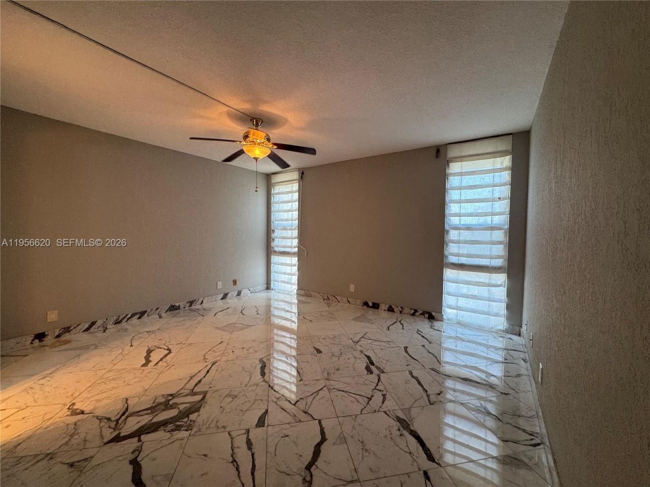 4800 Bayview Dr , Unit 206, Fort Lauderdale, FL 33308 Photo