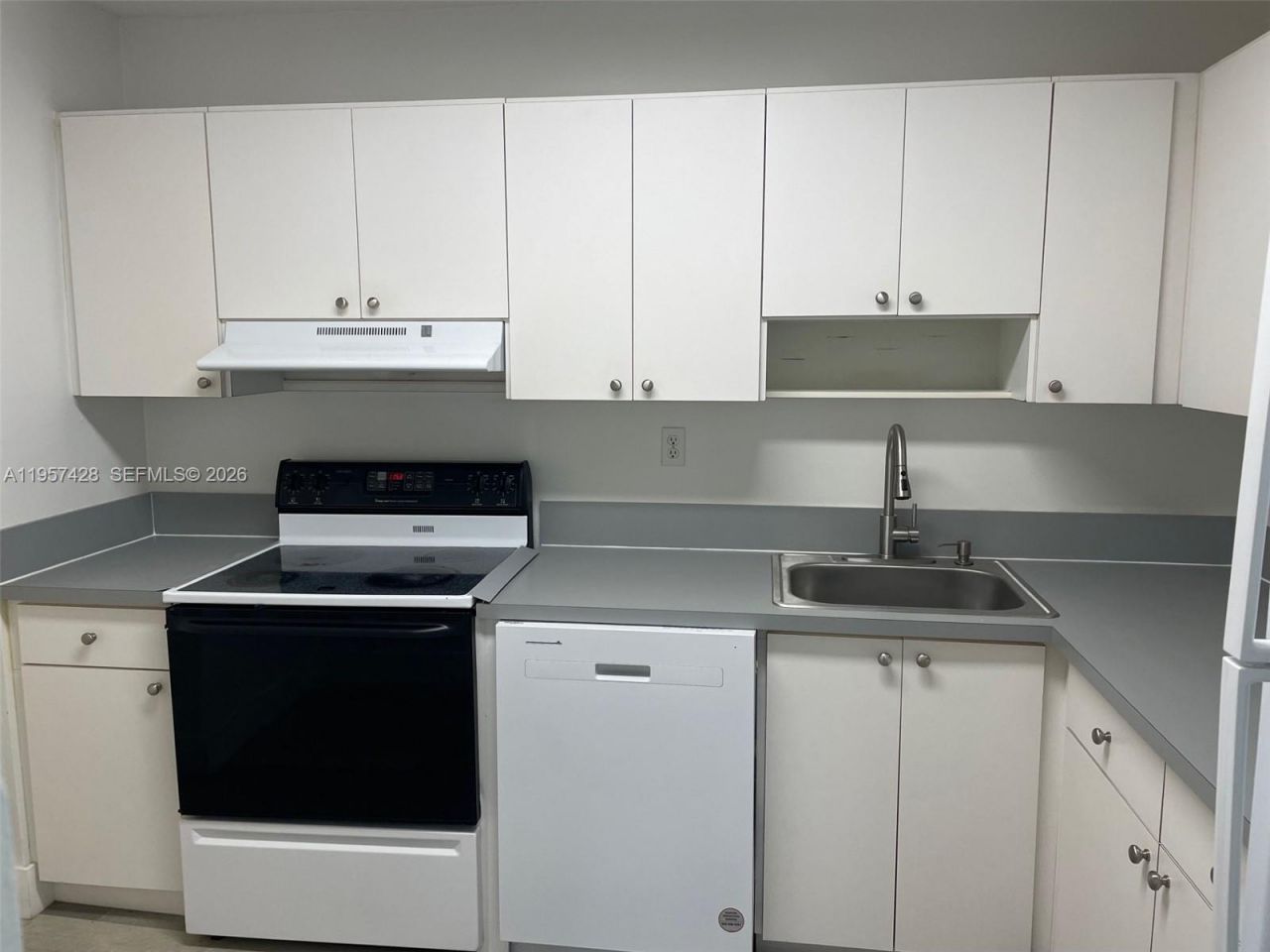 7440 Miami Lakes Dr, Unit F301, Miami Lakes, FL 33014 Photo
