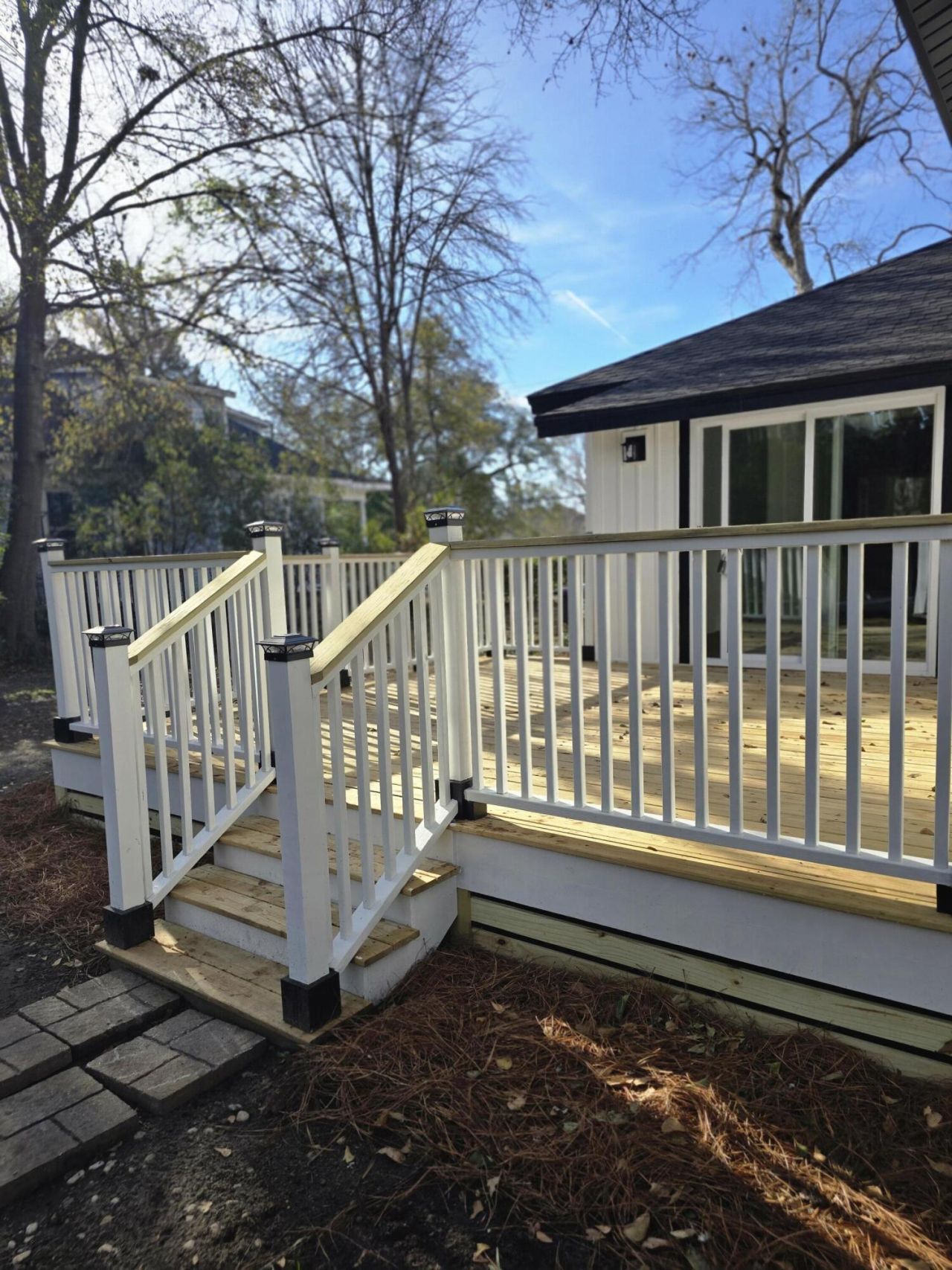 203 E George Street Photo 27