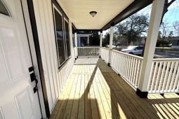 203 E George Street photo 4