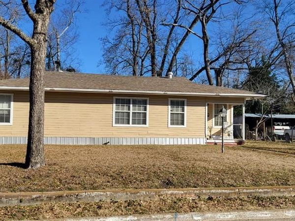 417 Putman Street, Sulphur Springs, TX 75482