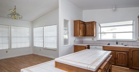 311 Justin Ct, Roseville, CA 95678 Photo