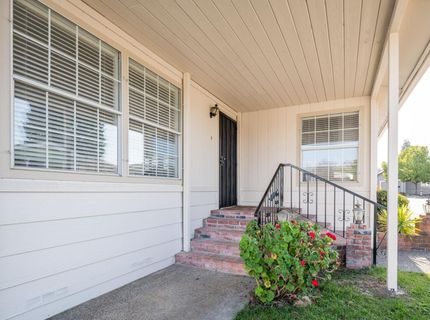311 Justin Ct, Roseville, CA 95678 Photo