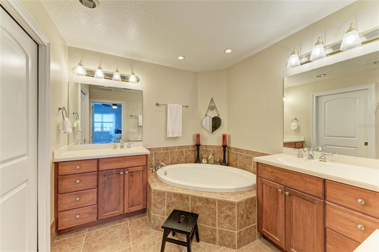 610 Riviera Dunes Way, Unit 406, Palmetto, FL 34221 Photo