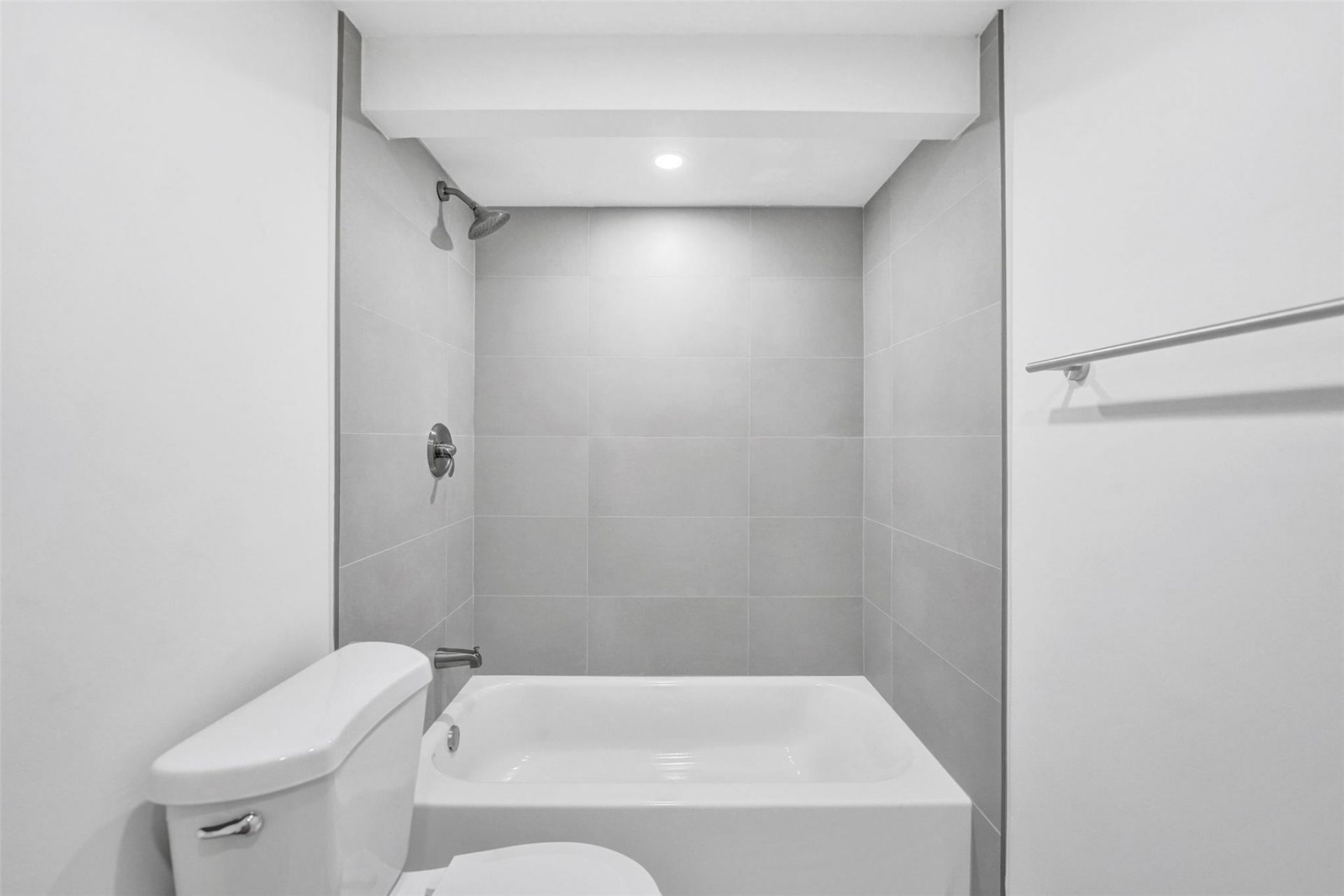 4040 N Hills Drive, Unit 24, Hollywood, FL 33021 Photo