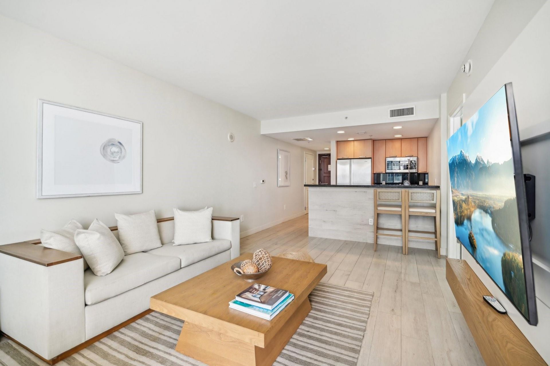 505 N Ft Lauderdale Beach Boulevard, Unit 813, Fort Lauderdale, FL 33304 Photo