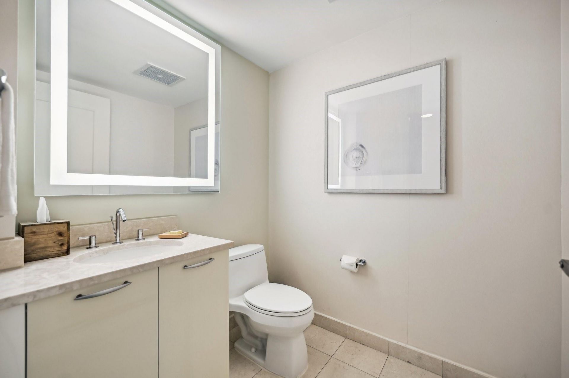 505 N Ft Lauderdale Bch Boulevard, Unit 813, Fort Lauderdale, FL 33304 Photo