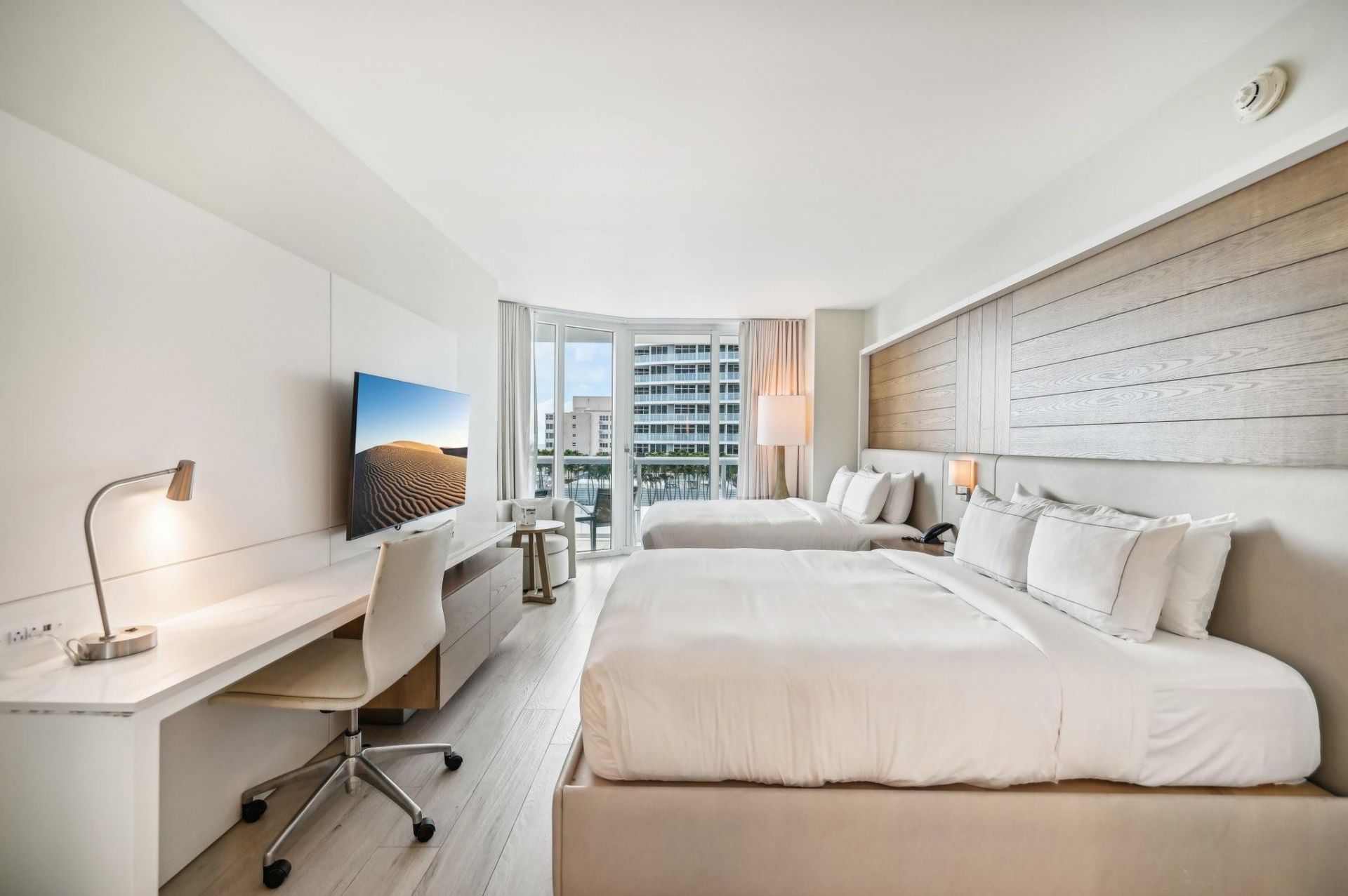 505 N Ft Lauderdale Beach Boulevard, Unit 813, Fort Lauderdale, FL 33304 Photo