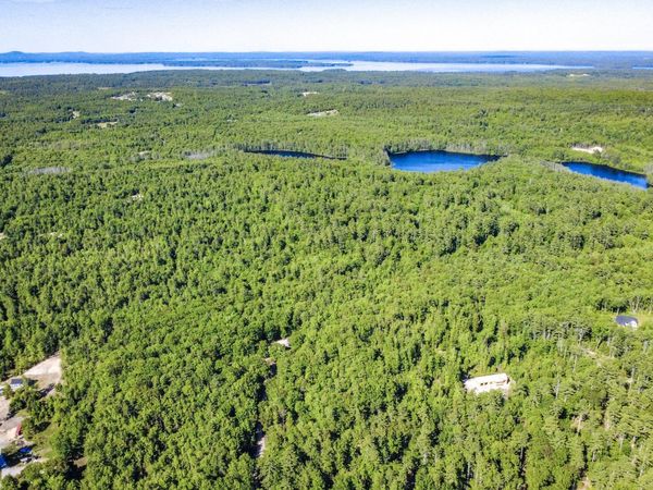 421 Middle Road, Standish, ME 04085