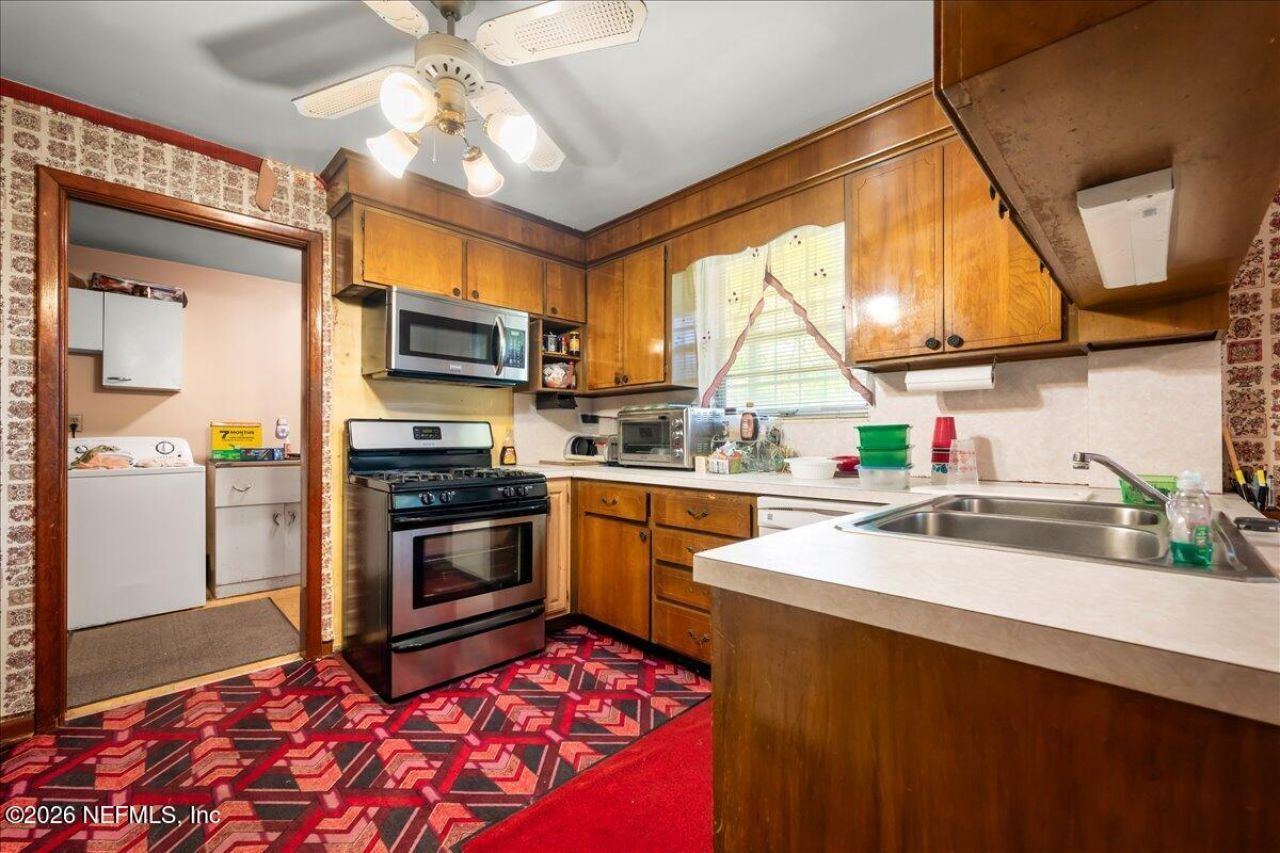 3902 Moncrief Road, Jacksonville, FL 32209 Photo