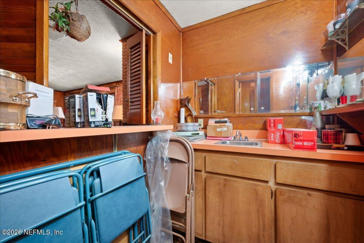 3902 Moncrief Road, Jacksonville, FL 32209 Photo