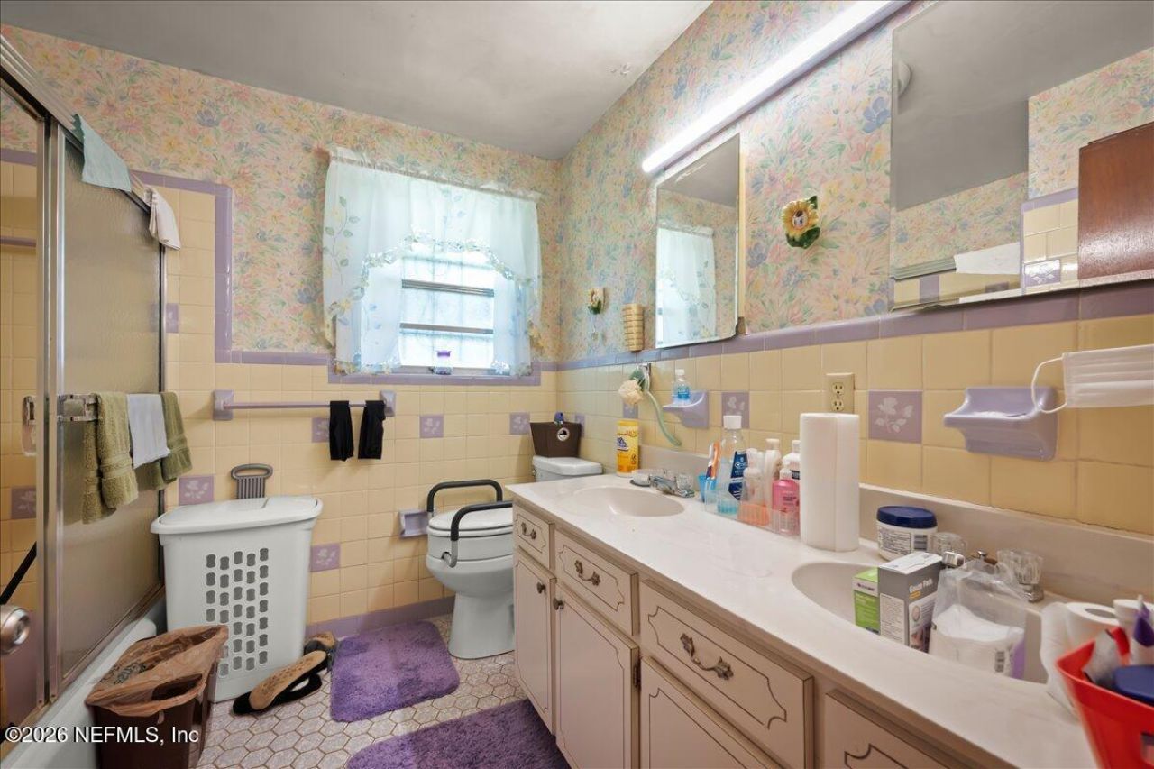 3902 Moncrief Road, Jacksonville, FL 32209 Photo