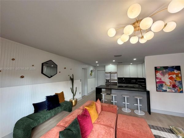 2340 SW 42nd Way, Fort Lauderdale, FL 33317