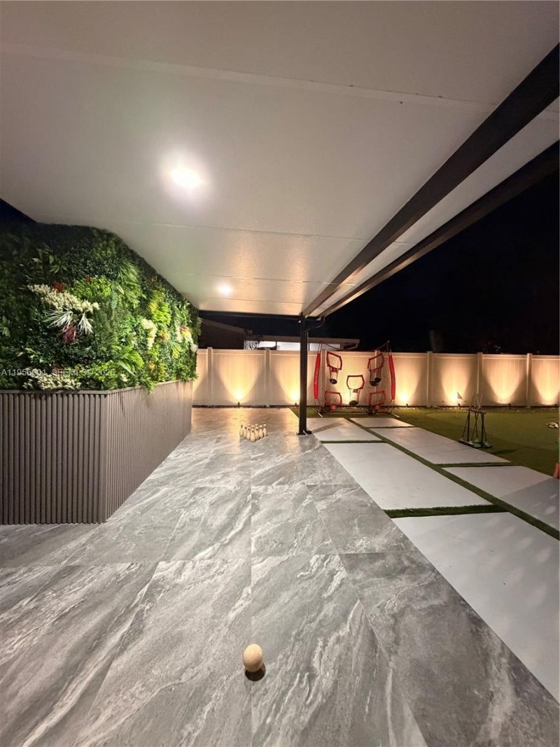 2340 SW 42nd Way, Fort Lauderdale, FL 33317 Photo