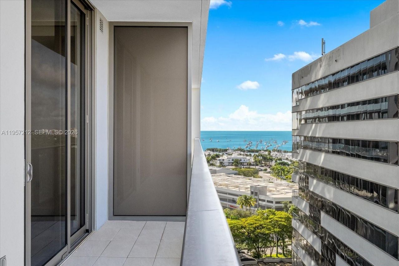 2678 Tigertail Ave, Unit 1209, Miami, FL 33133 Photo