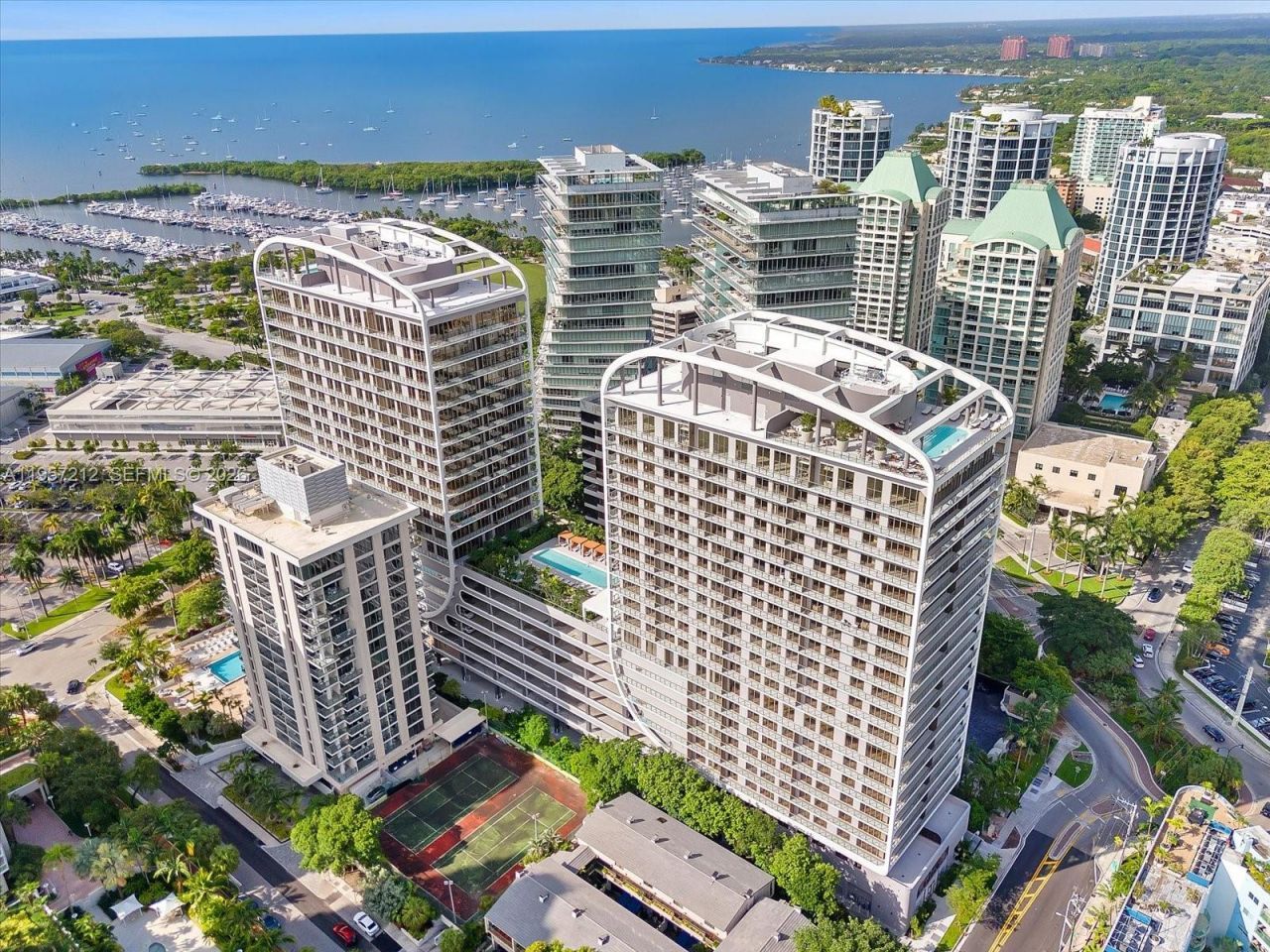 2678 Tigertail Ave, Unit 1209, Miami, FL 33133 Photo