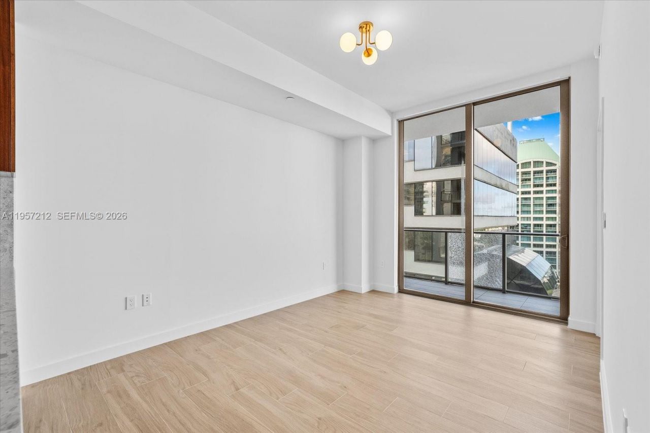 2678 Tigertail Ave, Unit 1209, Miami, FL 33133 Photo