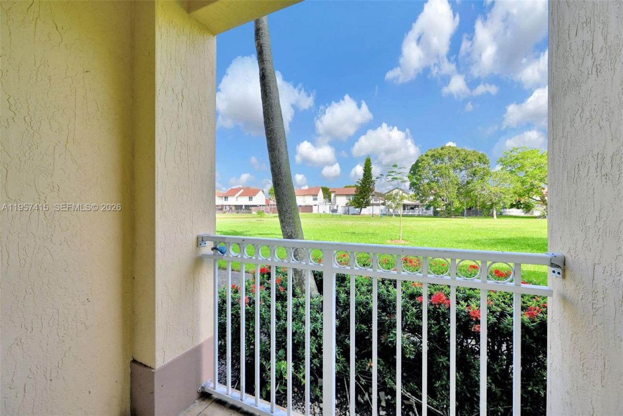 Please Call For Address, Unit 103, Miami, FL 33172 Photo