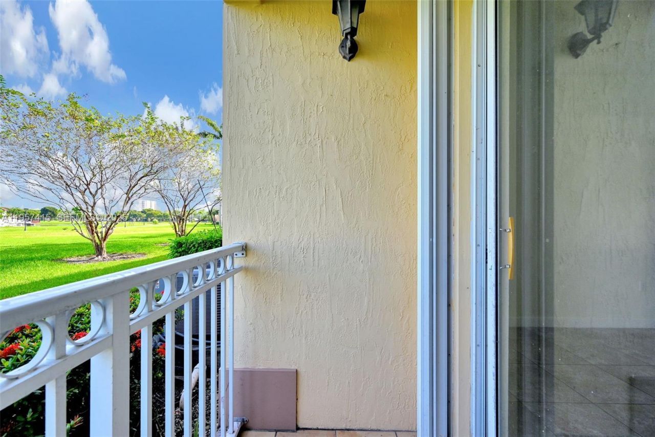 Please Call For Address, Unit 103, Miami, FL 33172 Photo