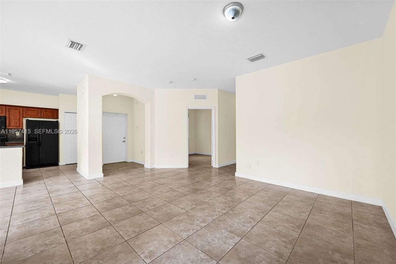 Please Call For Address, Unit 103, Miami, FL 33172 Photo