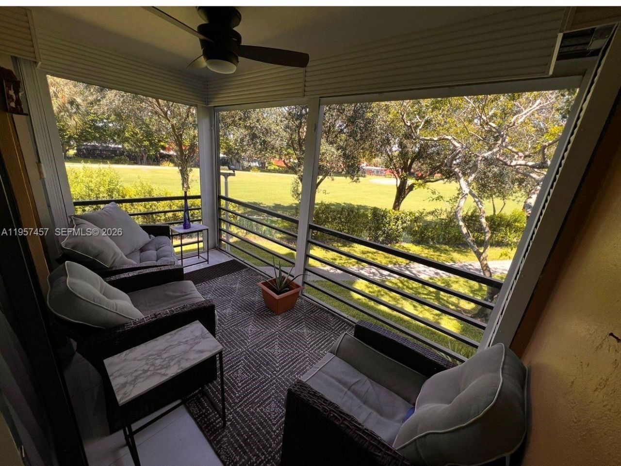 1400 Saint Charles Pl , Unit 204, Pembroke Pines, FL 33026 Photo